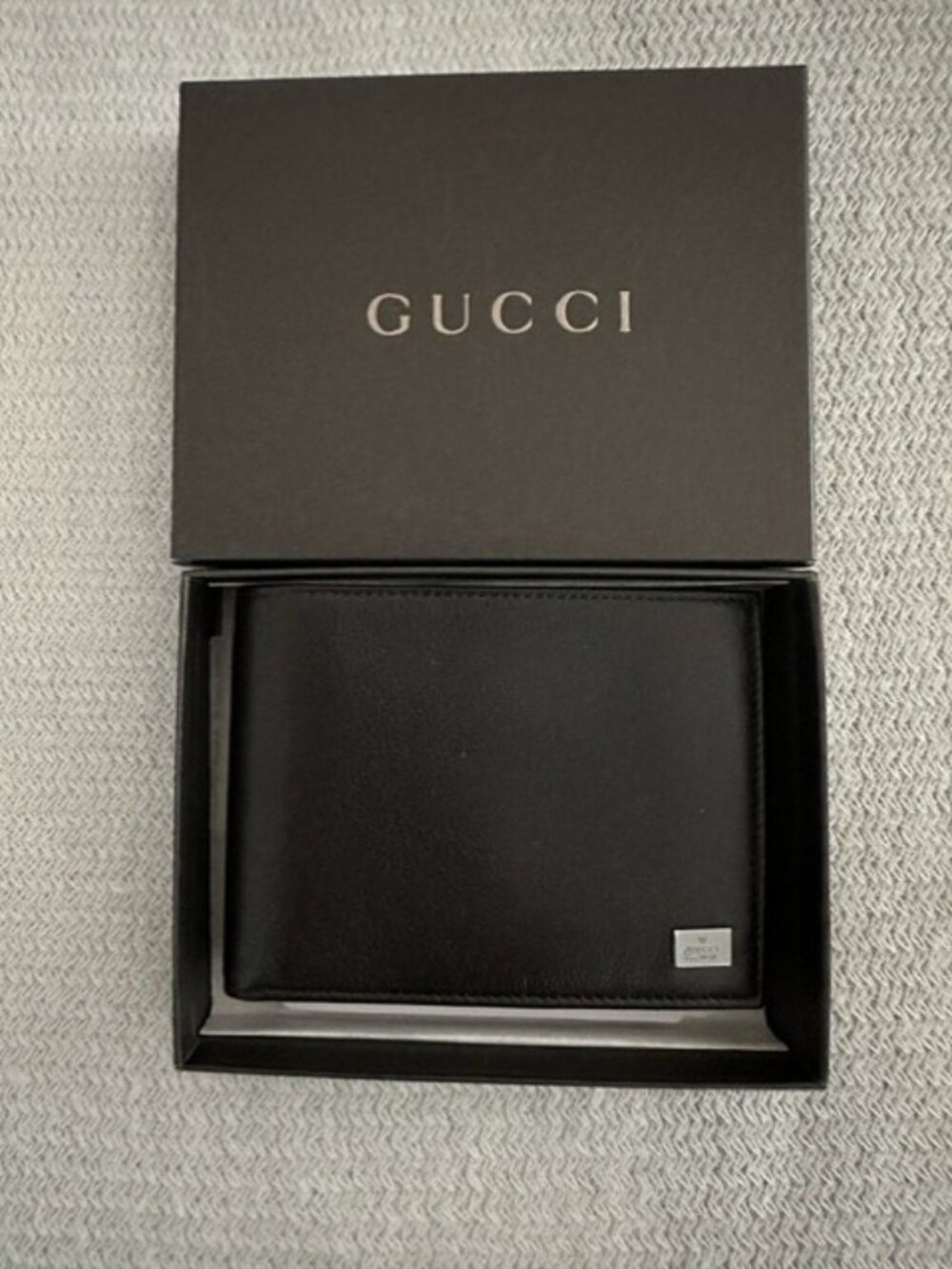 Gucci Compact Wallet Brand New in Box